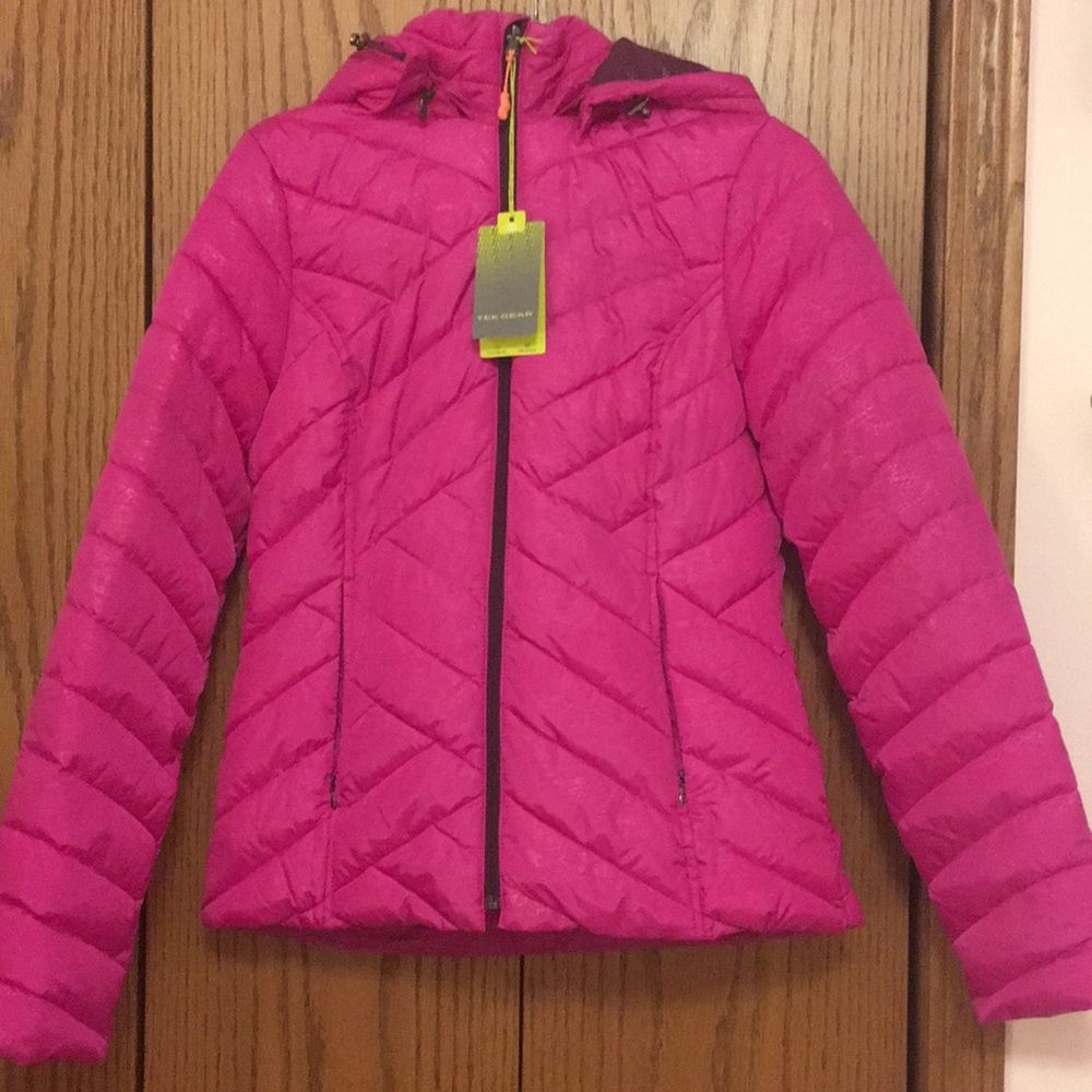BRAND NEW women’s coat